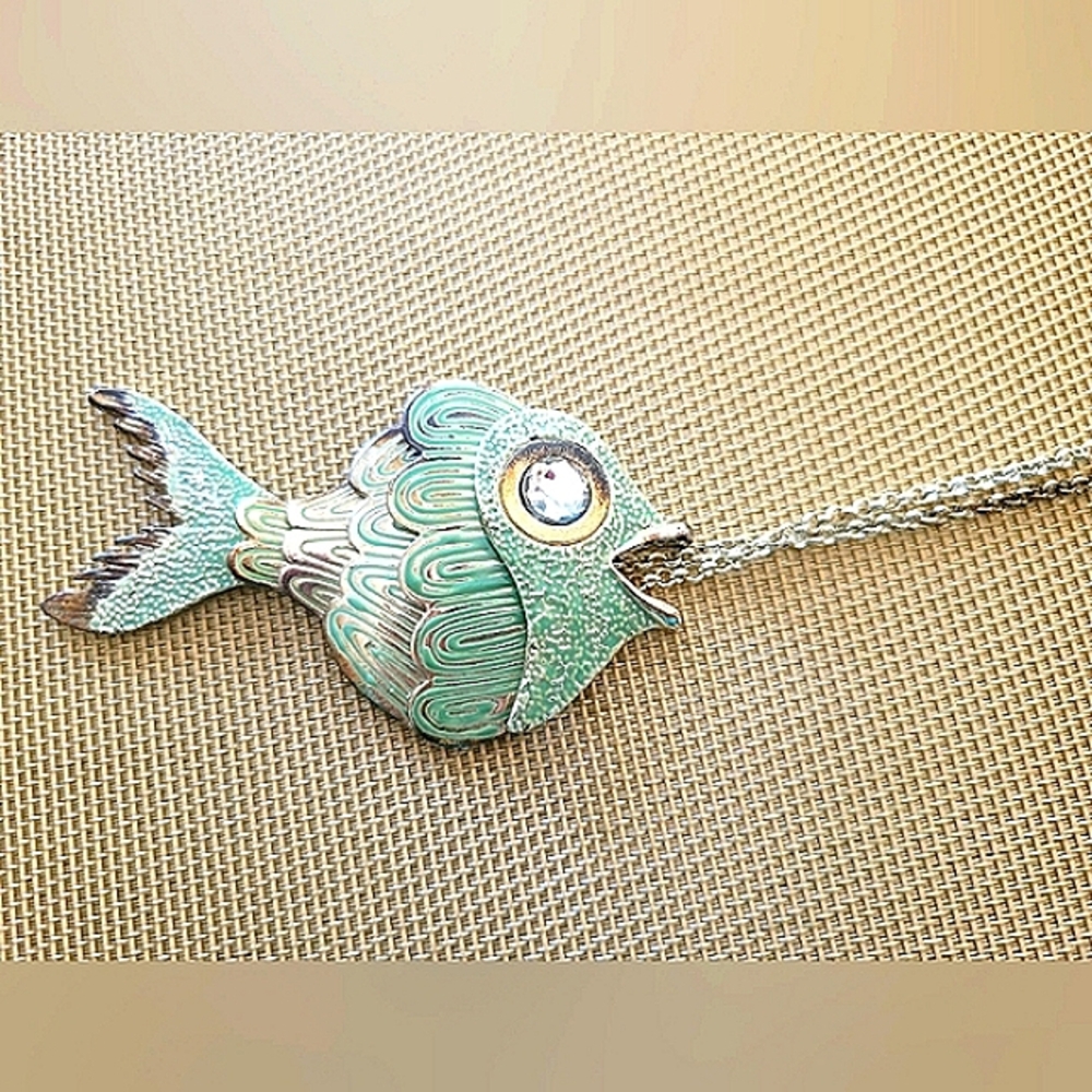 Vtg Articulated Fish Pendant Necklace- Green Angelfish? - Picture 2 of 2